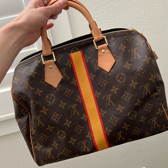 Louis Vuitton purse - Picture 3 of 8